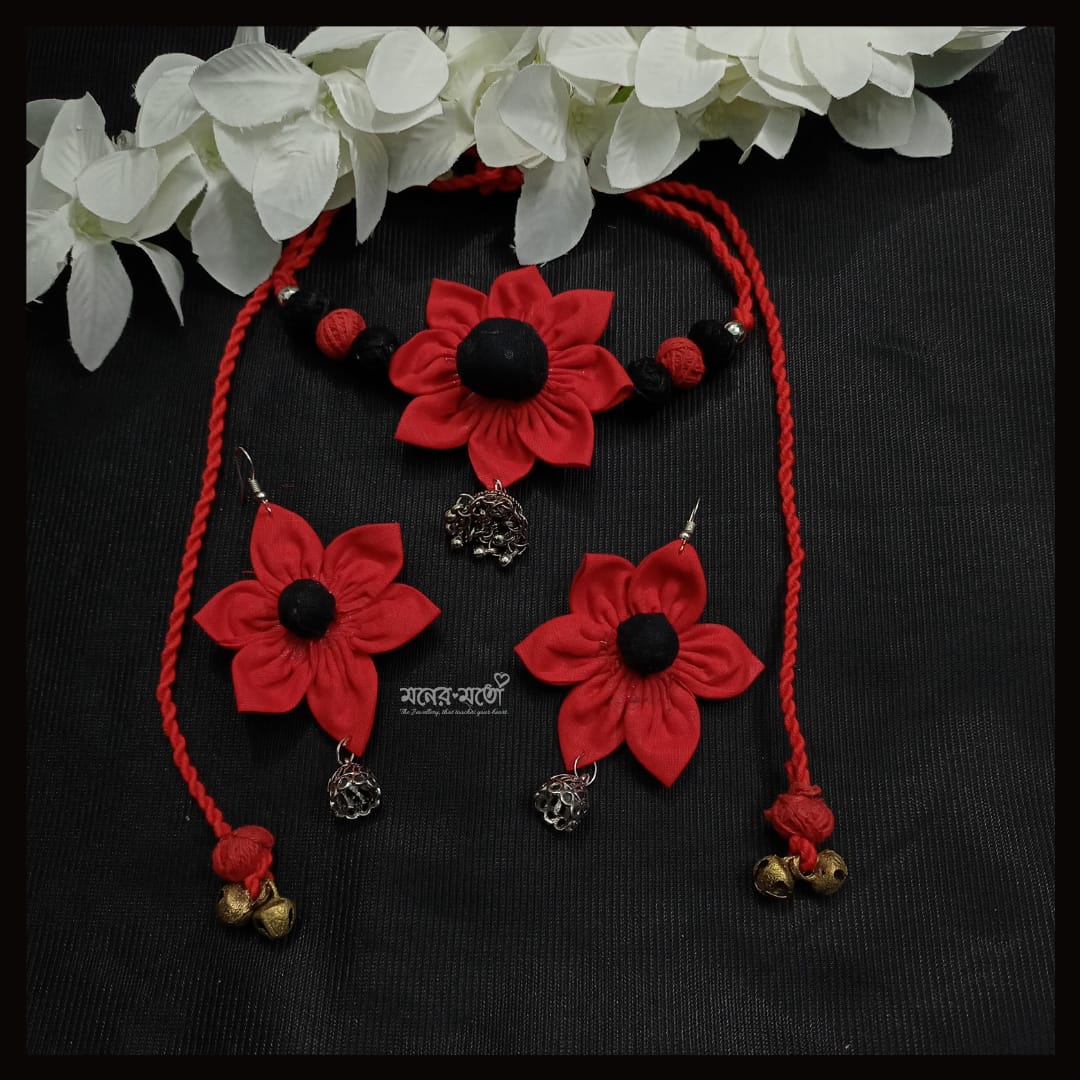 Amazon.com: Misright Choker Necklace for Women Artificial Flower Collar  Choker Necklace Fabric Flower Choker Tie Fabric Flower Chokers: Clothing,  Shoes & Jewelry