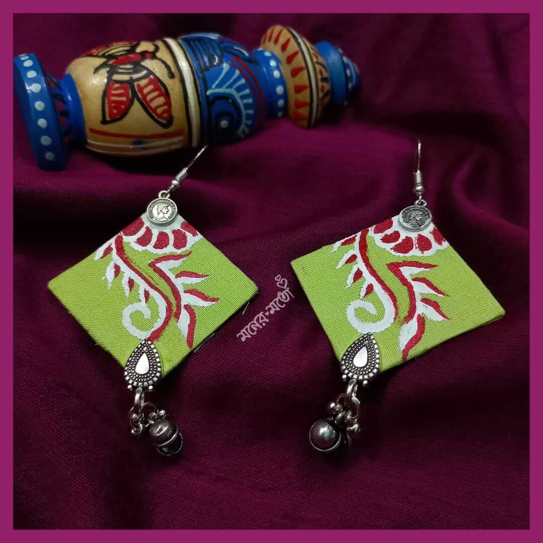 Update more than 230 pictures of earrings latest